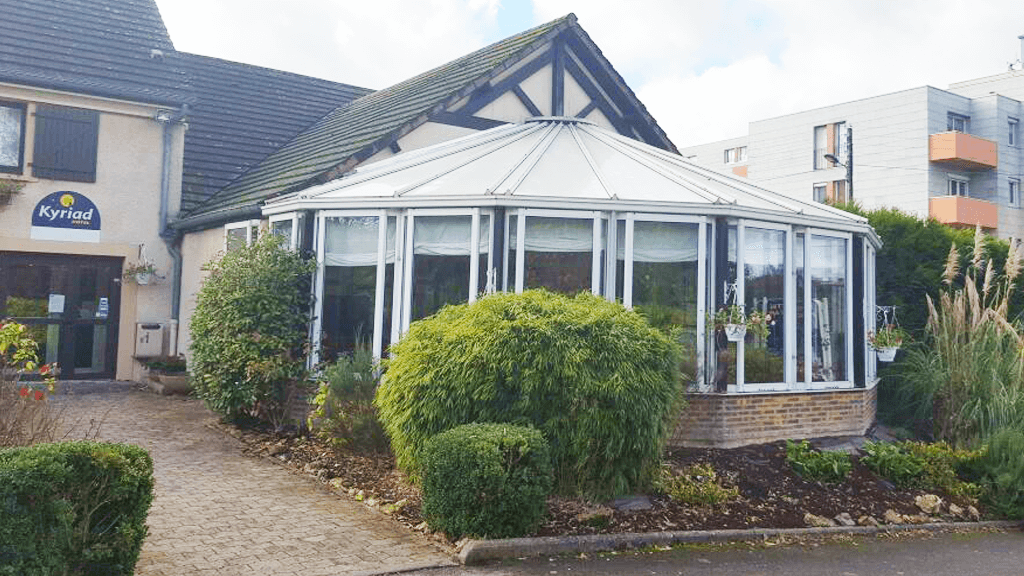Hôtel Kyriad d'Epernay photo hotel kyriad epernay veranda travaux uretek